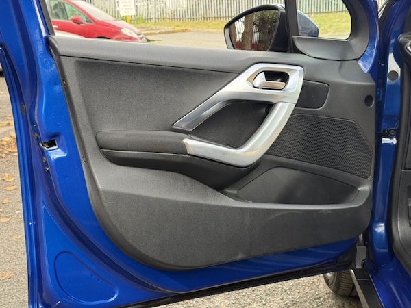 Used Peugeot 2008 2019 for sale - 76234398: Photo 18