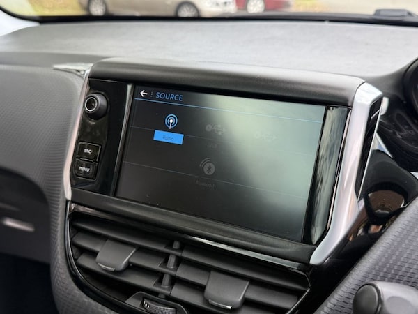 Used Peugeot 2008 2019 for sale - 76234398: Photo 29