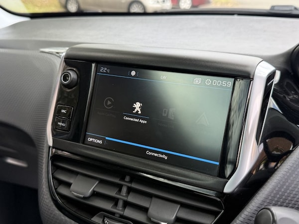 Used Peugeot 2008 2019 for sale - 76234398: Photo 30