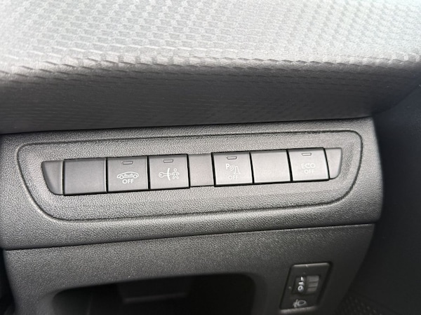 Used Peugeot 2008 2019 for sale - 76234398: Photo 34