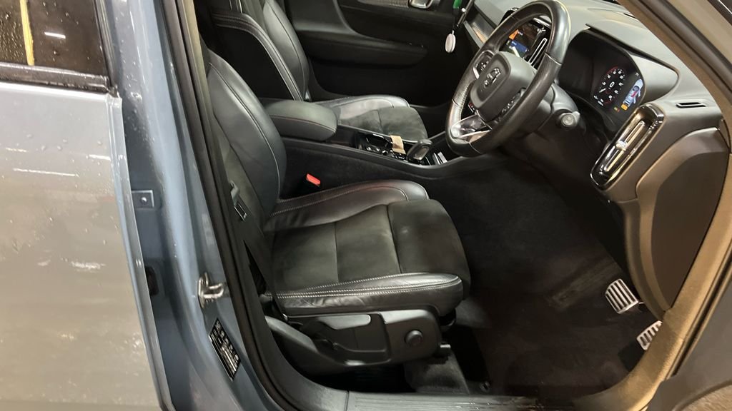 Used Volvo XC40 2021 for sale - 77302765: Photo 15
