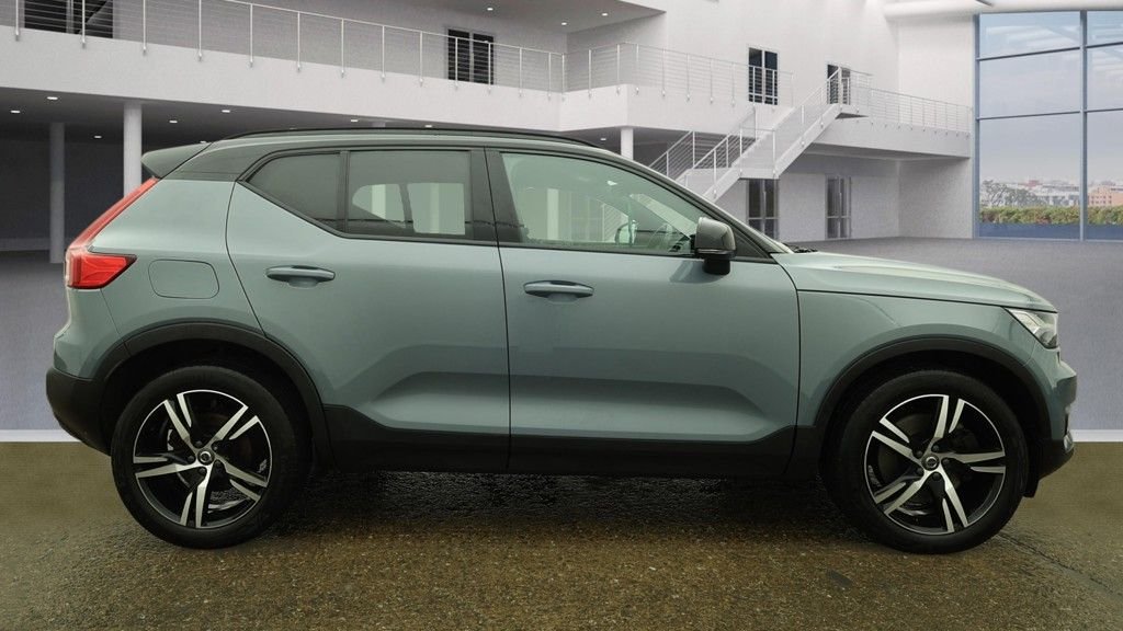 Used Volvo XC40 2021 for sale - 77302765: Photo 5