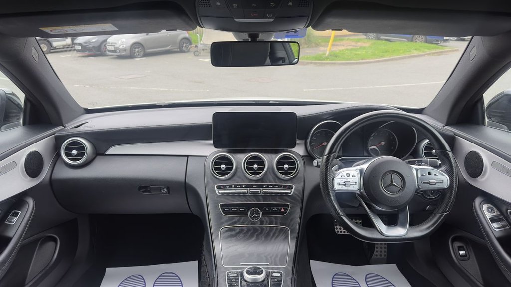 Used Mercedes-Benz C Class 2019 for sale - 76286137: Photo 11