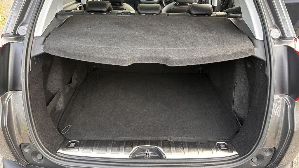 Used Peugeot 2008 2018 for sale - 76286079: Photo 16