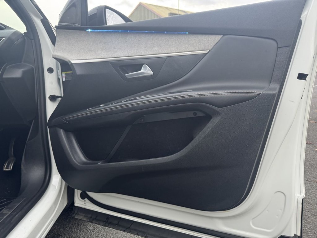 Used Peugeot 5008 2021 for sale - 77009769: Photo 16