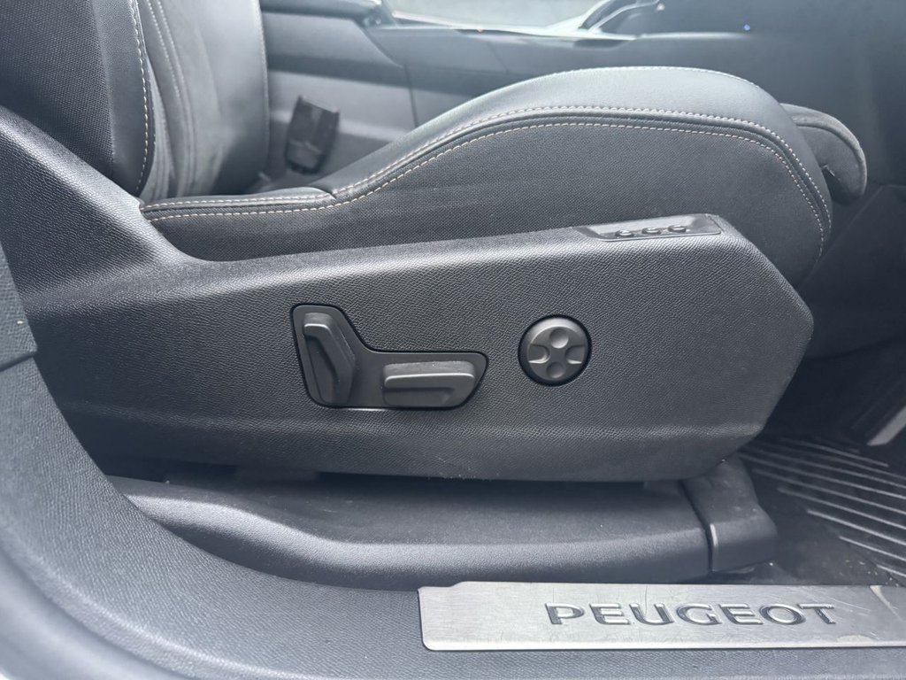 Used Peugeot 5008 2021 for sale - 77009769: Photo 17