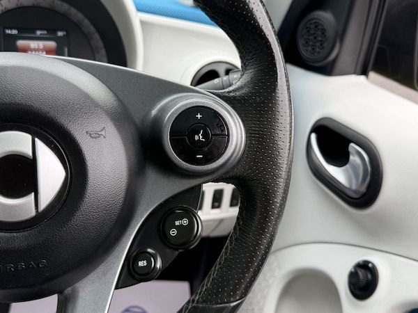 Used smart forfour 2015 for sale - 76234410: Photo 23