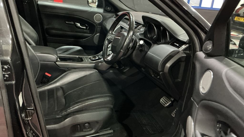 Used Land Rover Range Rover Evoque 2018 for sale - 77153830: Photo 14