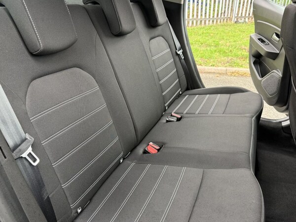 Used Dacia Duster 2022 for sale - 76234435: Photo 11
