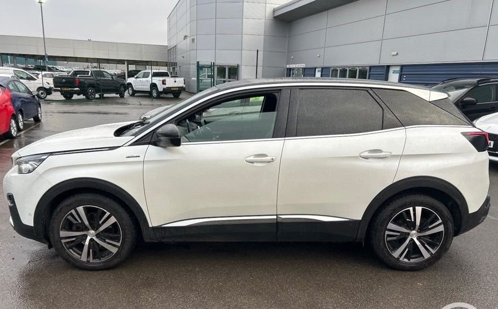 Used Peugeot 3008 2018 for sale - 76333853: Photo 3