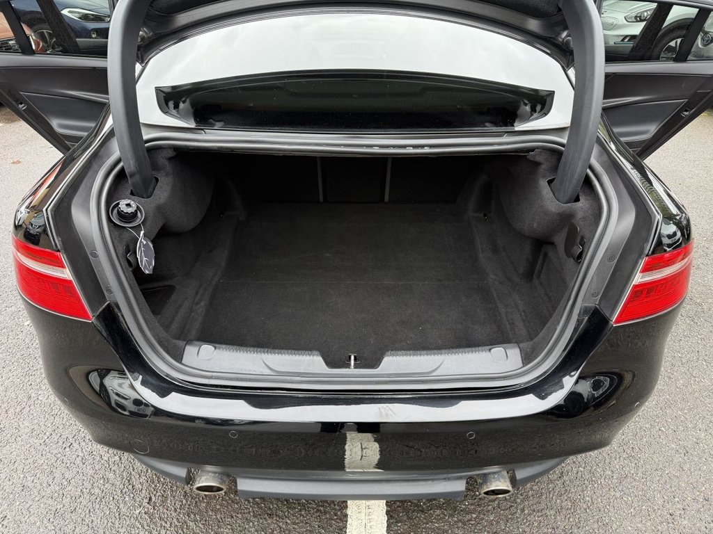 Used Jaguar XE 2017 for sale - 78082673: Photo 22