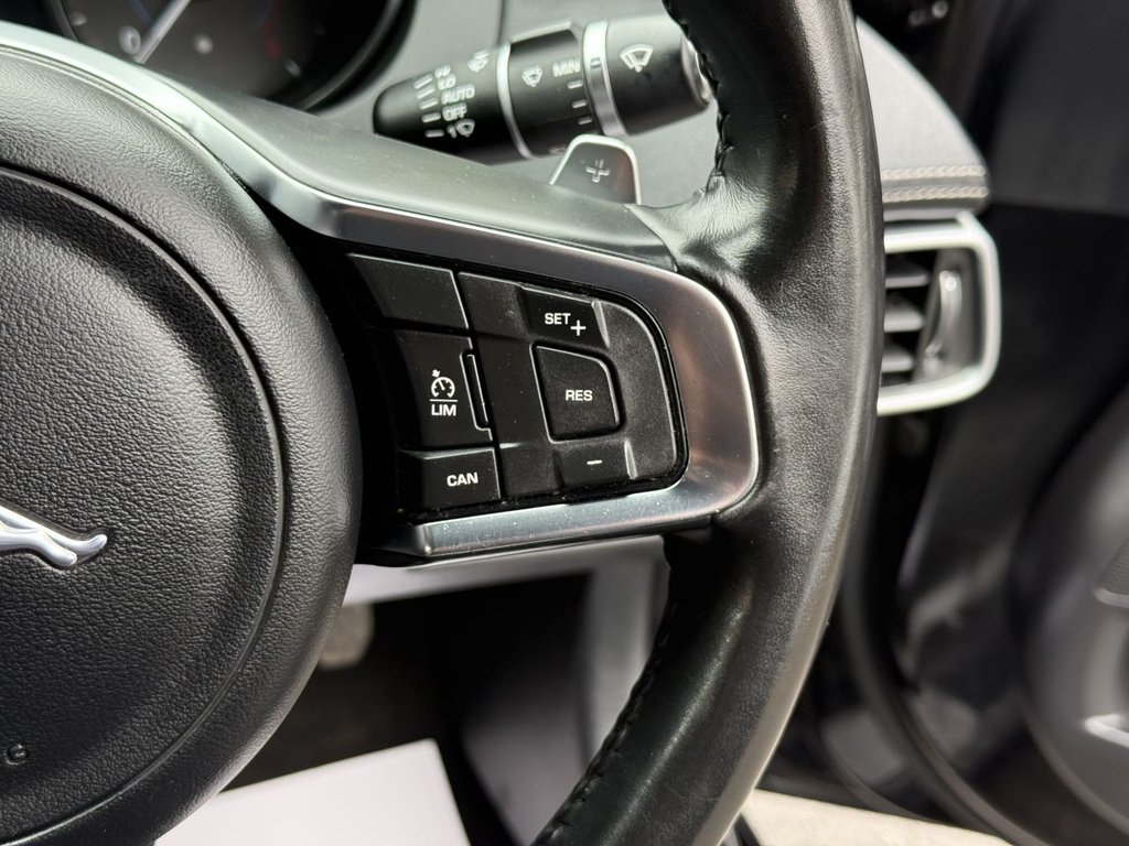 Used Jaguar XE 2017 for sale - 78082673: Photo 26