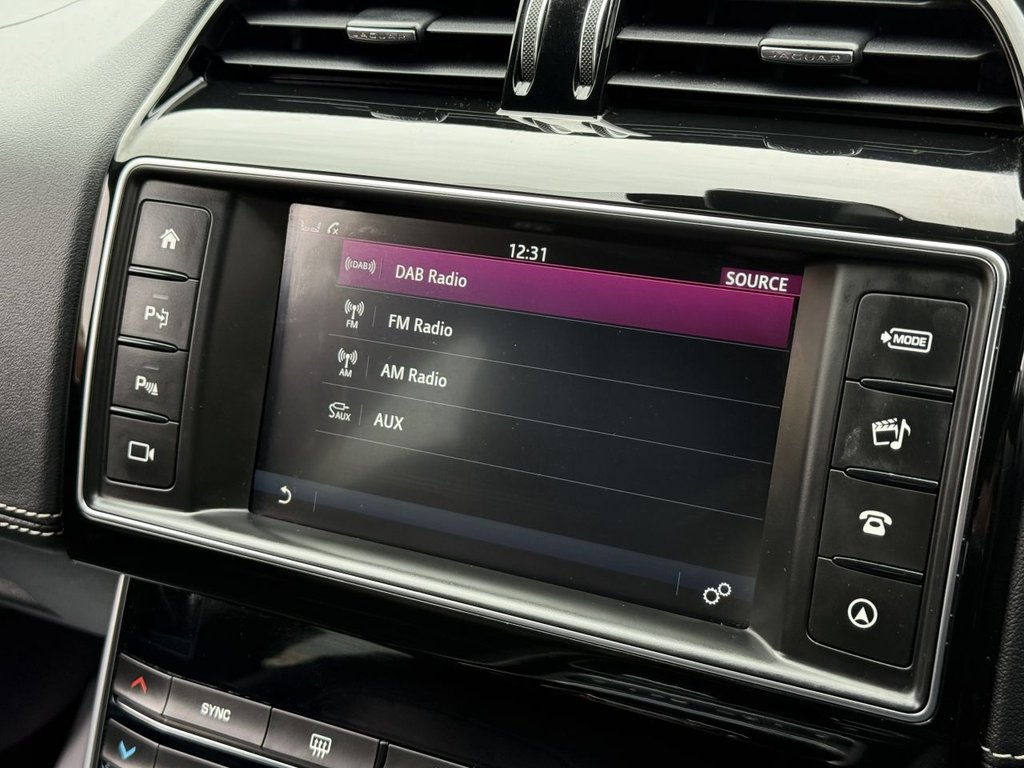 Used Jaguar XE 2017 for sale - 78082673: Photo 34