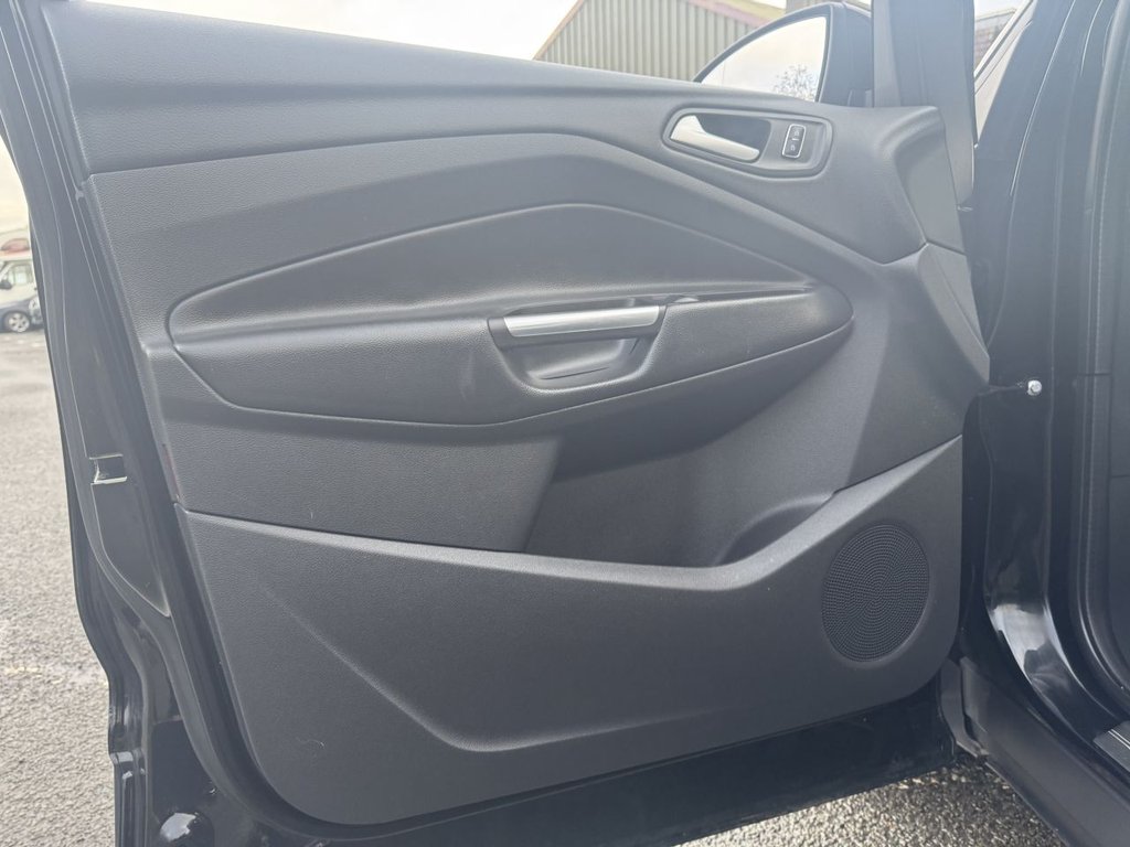 Used Ford Kuga 2016 for sale - 77241605: Photo 15