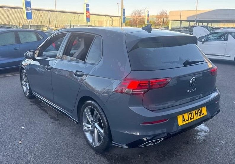 Used Volkswagen Golf 2021 for sale - 77153753: Photo 2