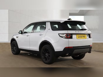 Used Land Rover Discovery Sport 2018 for sale - 79244853: Photo
