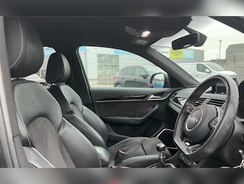 Used Audi Q3 2017 for sale - 77464113: Photo