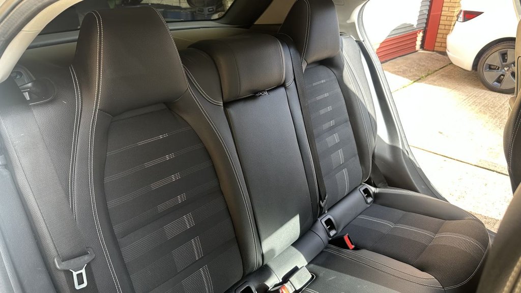 Used Mercedes-Benz GLA 2018 for sale - 76234271: Photo 12