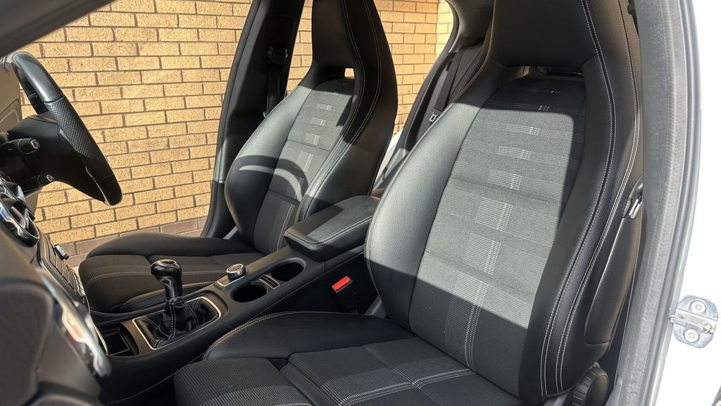 Used Mercedes-Benz GLA 2018 for sale - 76234271: Photo 15