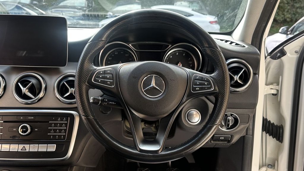 Used Mercedes-Benz GLA 2018 for sale - 76234271: Photo 17
