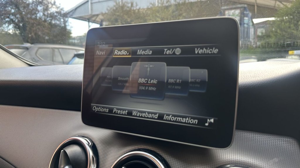 Used Mercedes-Benz GLA 2018 for sale - 76234271: Photo 38