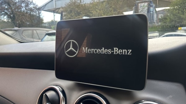 Used Mercedes-Benz GLA 2018 for sale - 76234271: Photo 40