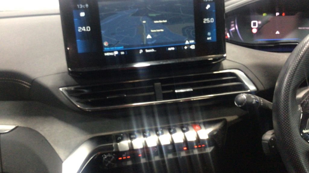 Used Peugeot 5008 2021 for sale - 76698611: Photo 17