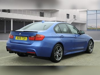 Used BMW 3 Series 2015 for sale - 77805952: Photo