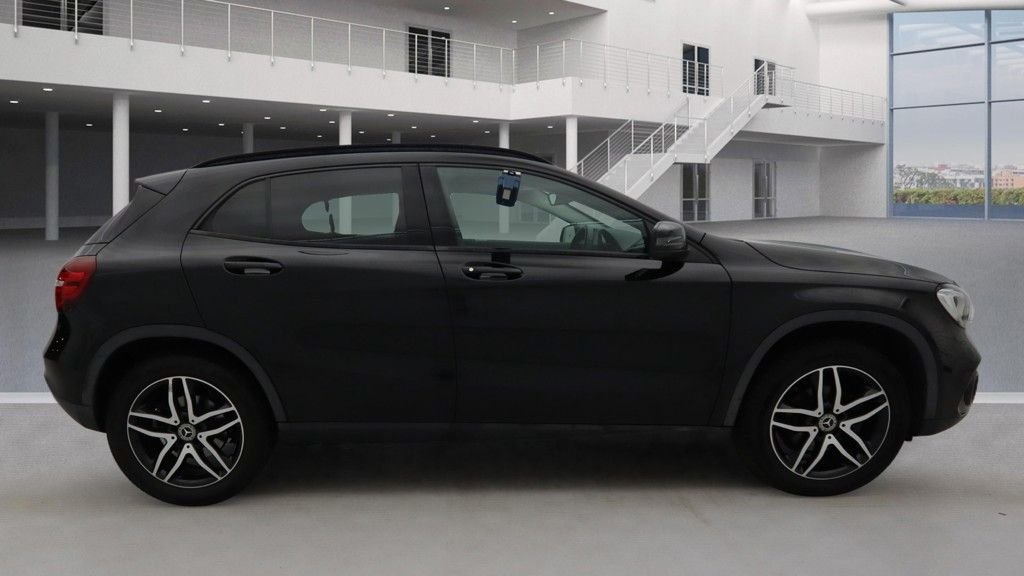 Used Mercedes-Benz GLA 2018 for sale - 77153748: Photo 5