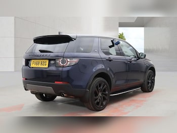Used Land Rover Discovery Sport 2018 for sale - 79551263: Photo