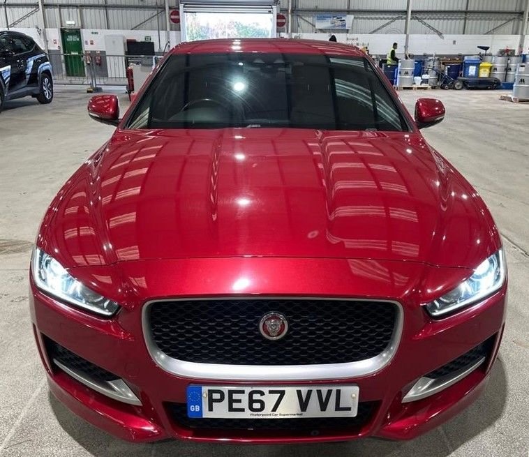 Used Jaguar XE 2017 for sale - 77153894: Photo 2
