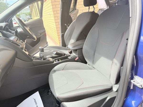 Used Ford Focus 2018 for sale - 76234383: Photo 19