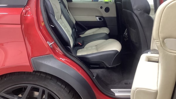 Used Land Rover Range Rover Sport 2015 for sale - 76234422: Photo 11