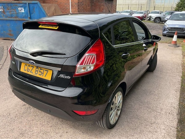 Used Ford Fiesta 2016 for sale - 76234364: Photo 3
