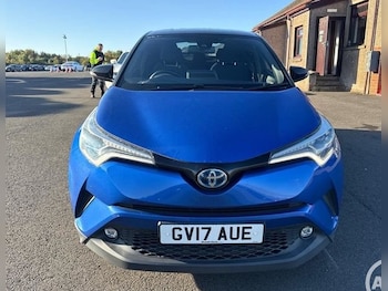 Used Toyota C-HR 2017 for sale - 76168136: Photo