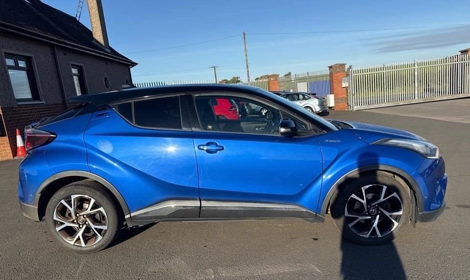 Used Toyota C-HR 2017 for sale - 76168136: Photo 4