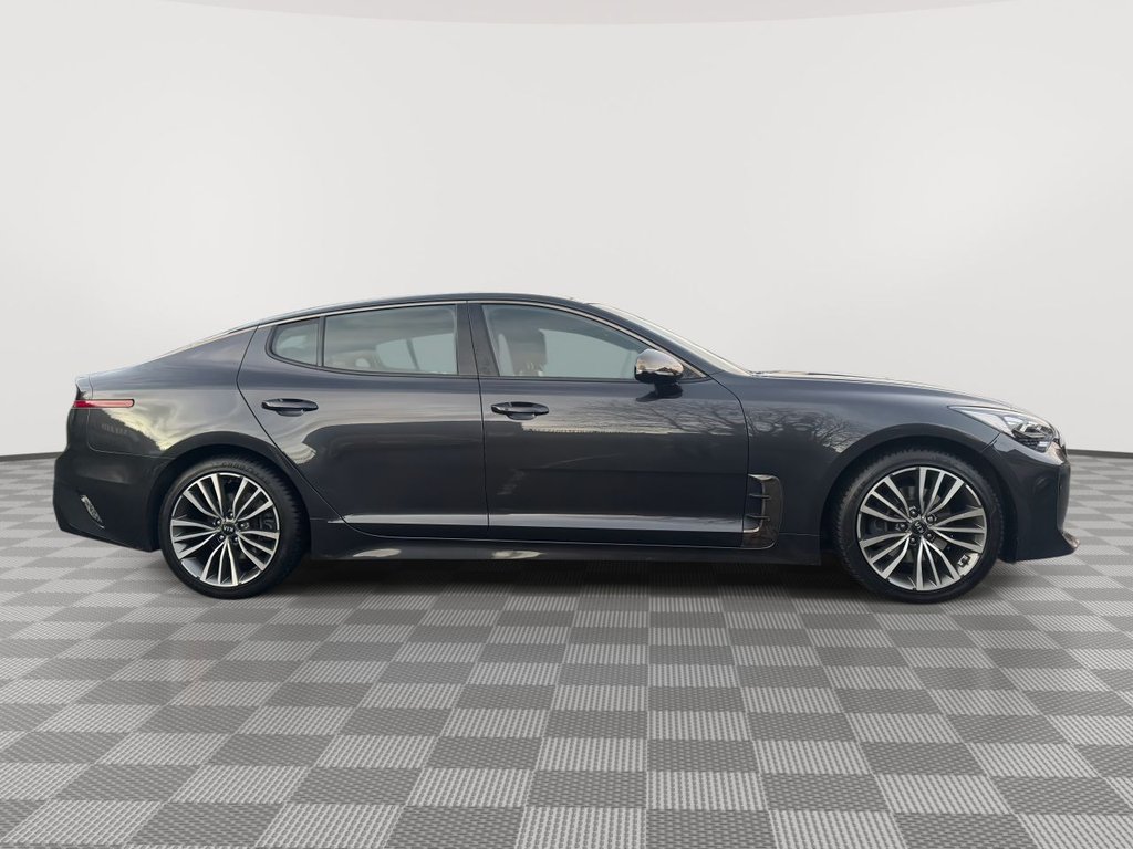 Used Kia Stinger 2019 for sale - 77007130: Photo 6