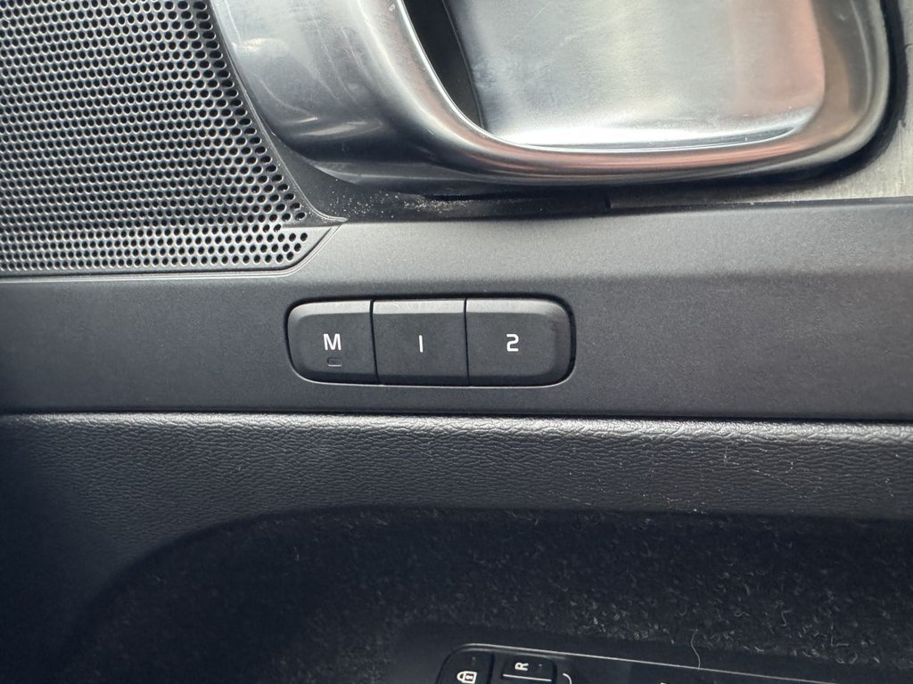 Used Volvo XC40 2020 for sale - 77009751: Photo 36