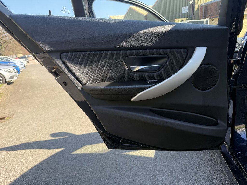 Used BMW 3 Series 2017 for sale - 78082644: Photo 13