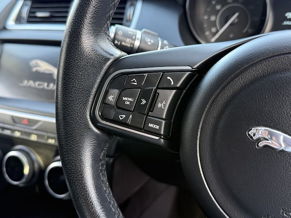 Used Jaguar E-Pace 2018 for sale - 76234322: Photo 19
