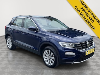 Used Volkswagen T-Roc 2019 for sale - 78874489: Photo