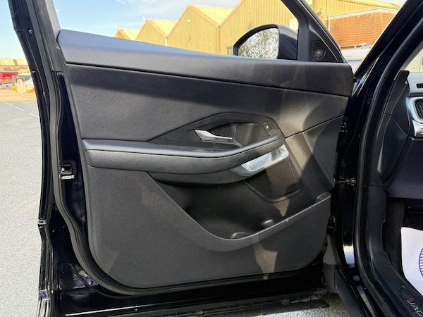 Used Jaguar E-Pace 2019 for sale - 76234412: Photo 18