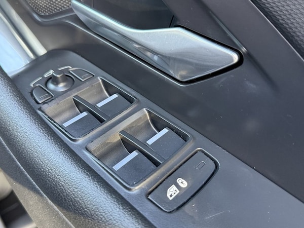 Used Jaguar E-Pace 2019 for sale - 76234412: Photo 23