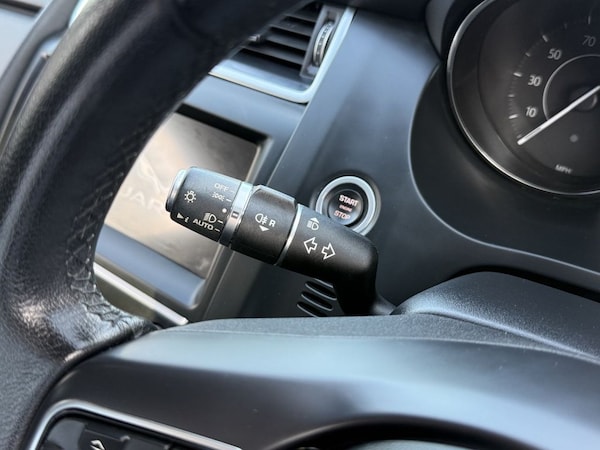 Used Jaguar E-Pace 2019 for sale - 76234412: Photo 25