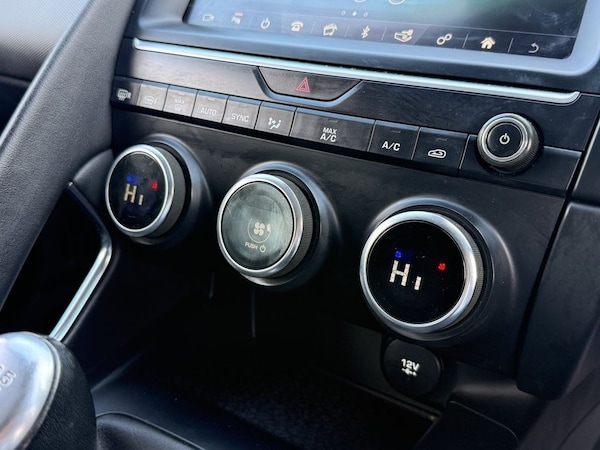 Used Jaguar E-Pace 2019 for sale - 76234412: Photo 33