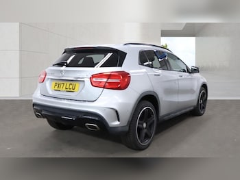 Used Mercedes-Benz GLA 2017 for sale - 79233560: Photo