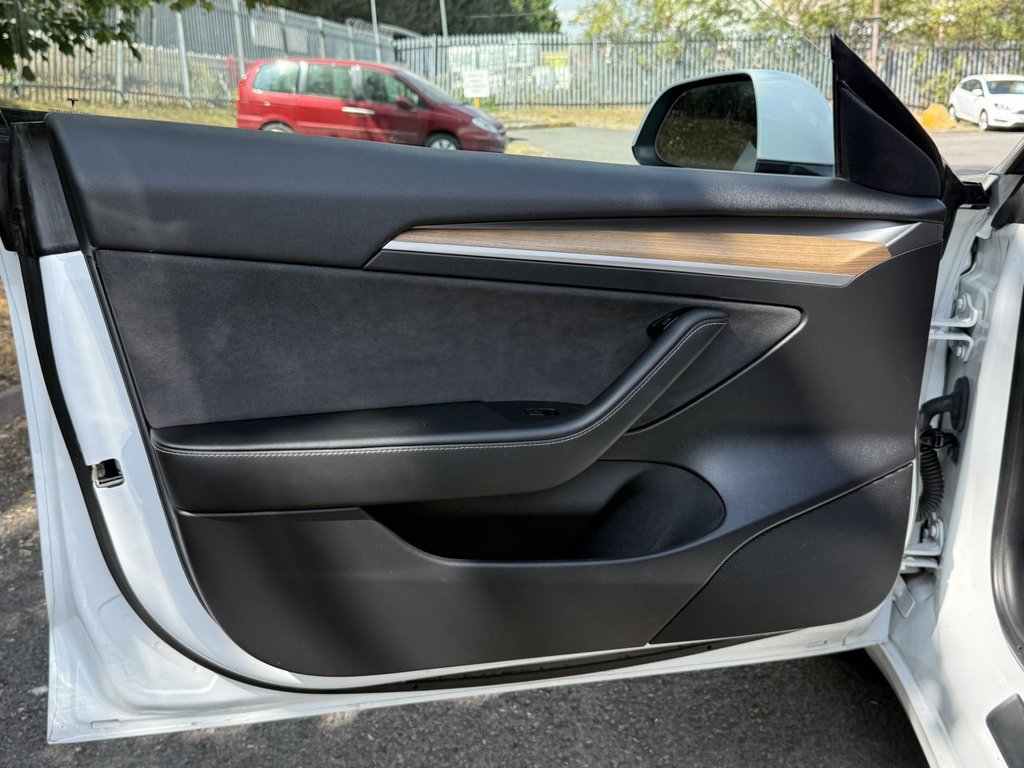 Used Tesla Model 3 2021 for sale - 76582100: Photo 19