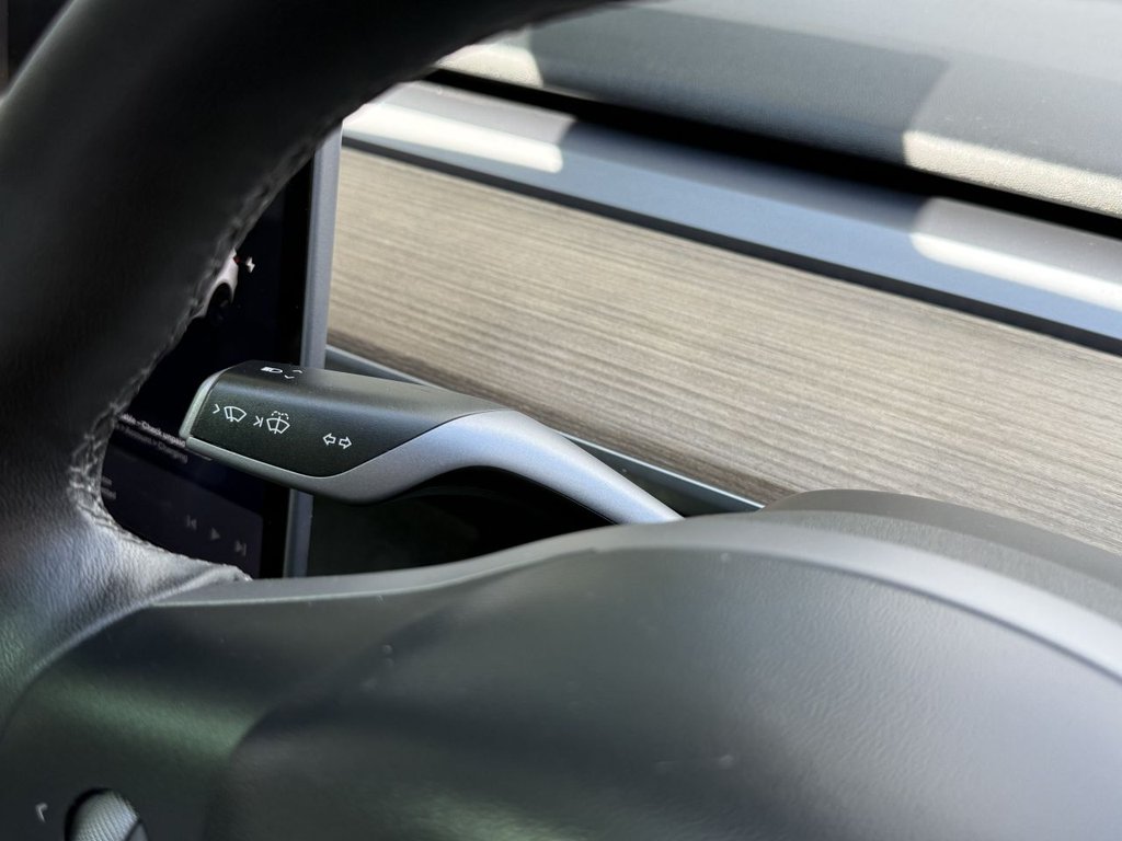 Used Tesla Model 3 2021 for sale - 76582100: Photo 26