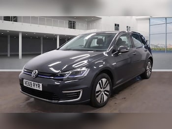 Used Volkswagen Golf 2020 for sale - 77009621: Photo