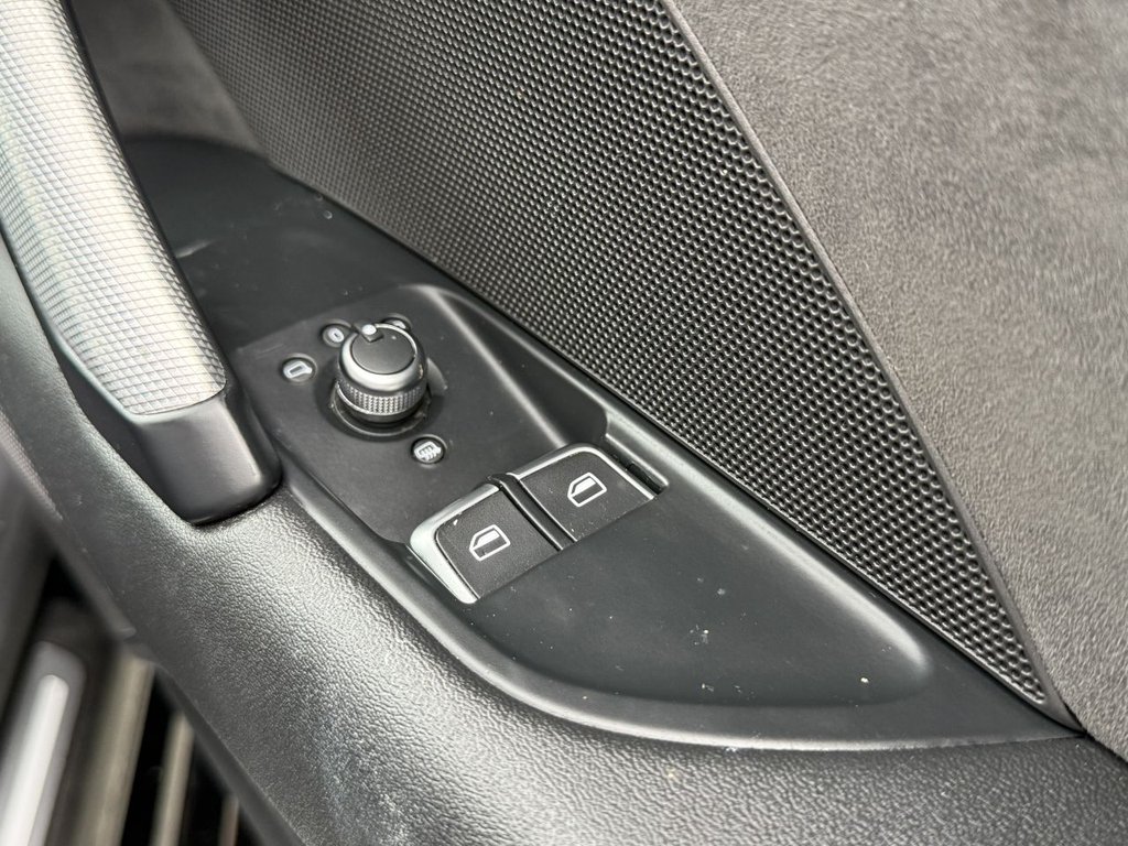 Used Audi TT 2018 for sale - 76234437: Photo 13